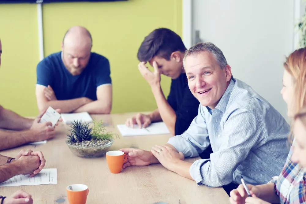Lustiges Meeting in einer Holokratie