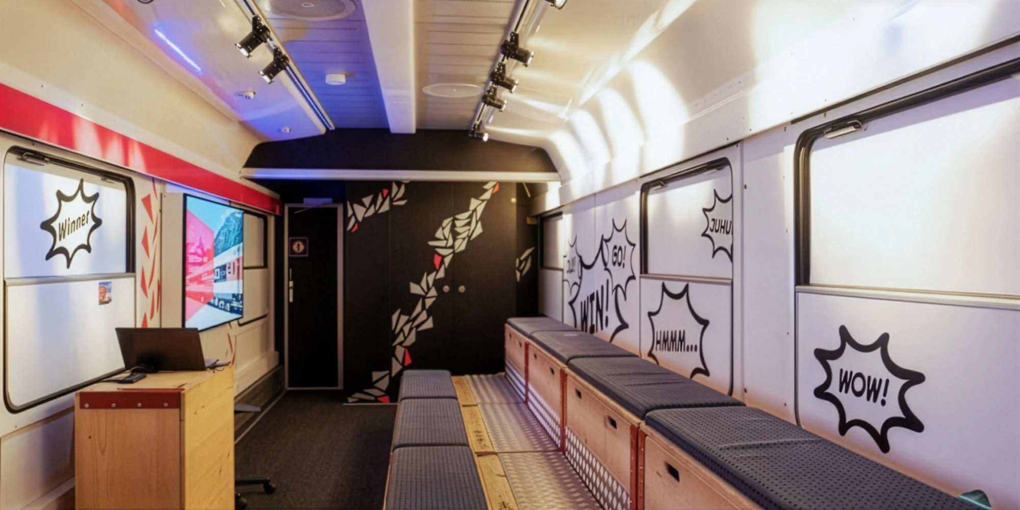 Interieur des Schulzuges der SBB
